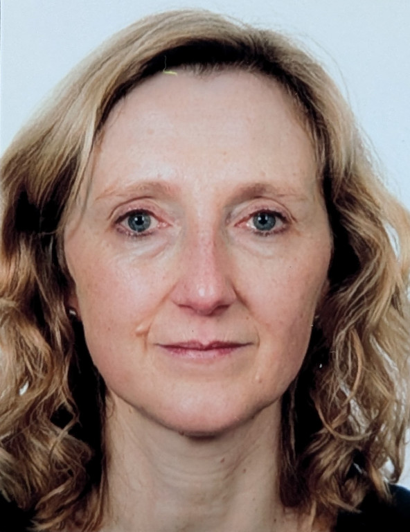 Dr. Doris Höschele 